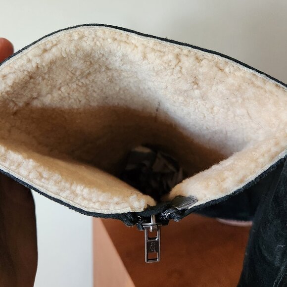 🥾 UGG Broome 5518 Tall Black Suede Shearling Lined Zip Boots Women's Shoes Sz 8 - Picture 8 of 16